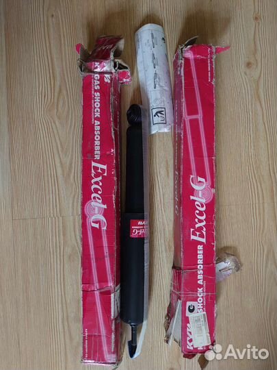 Амортизаторы задние