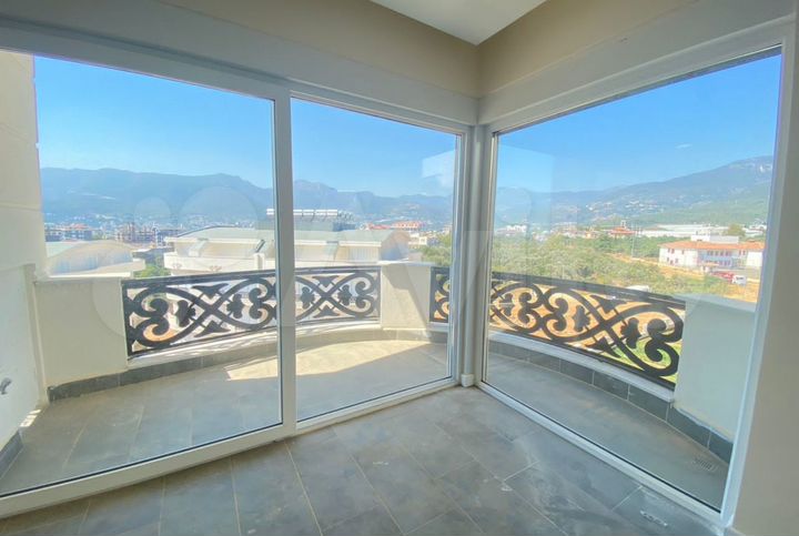 3-к. квартира, 155 м² (Турция)