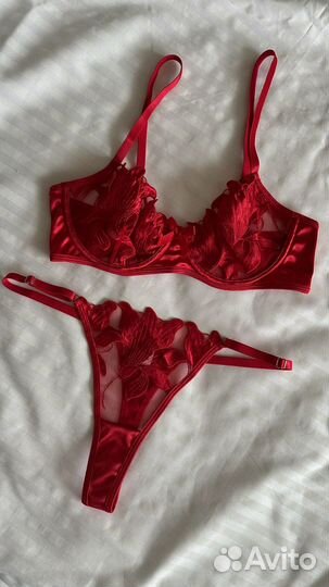 Комплект нижнего белья новый