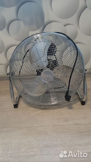 Вентилятор напольный AEG VL 5606 WM