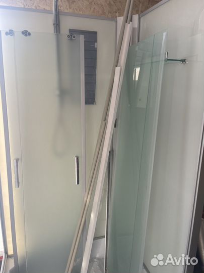 Душевая кабина