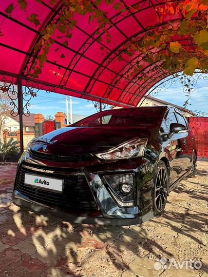 Toyota Prius Alpha 1.8 AT, 2016, 123 000 км