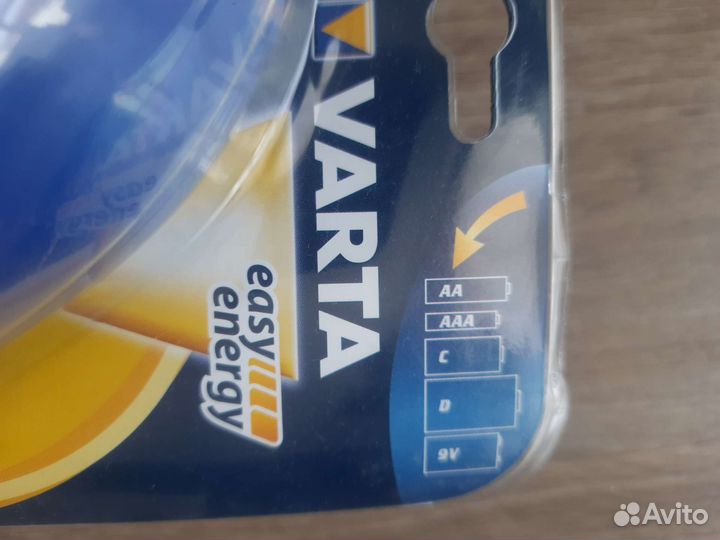 Зарядное устройство varta easy energy universal
