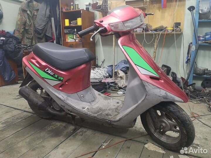Скутер мопед Honda Dio Tact