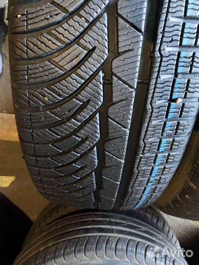 Michelin Pilot Alpin 4 225/55 R18