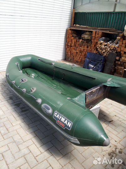 Надувная лодка кайман 330