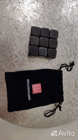 Камни для виски, набор пробок, стаканы мартини