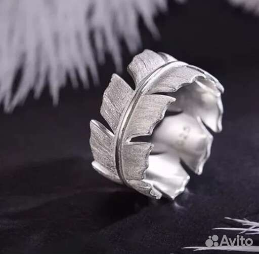 Серебряное кольцо