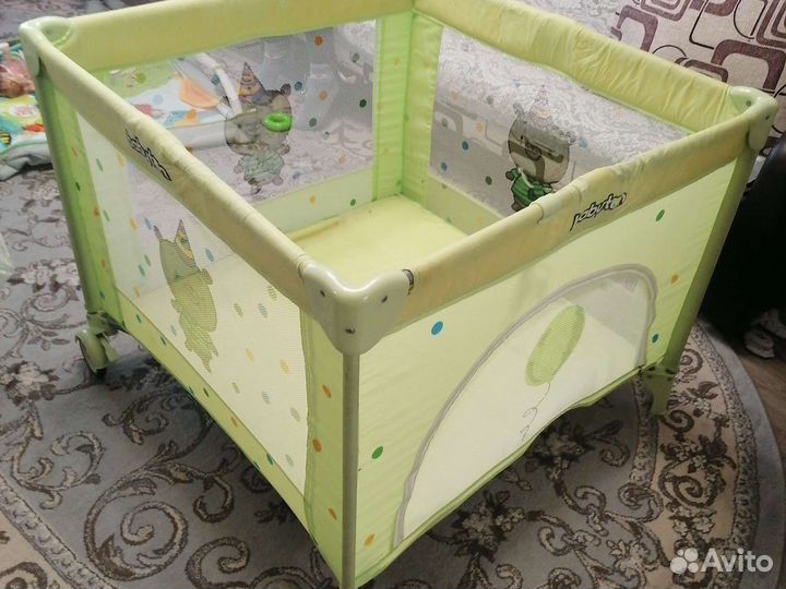 Манеж детский складной