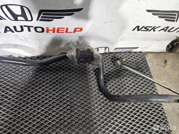 Стабилизатор передний Mitsubishi Outlander CW6W