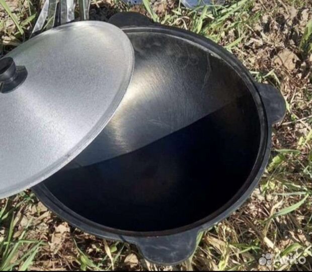 Кaзaн чугунный 16л