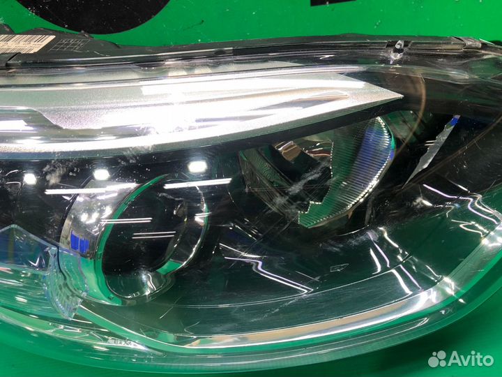 Фара правая Renault Kaptur 1 2016
