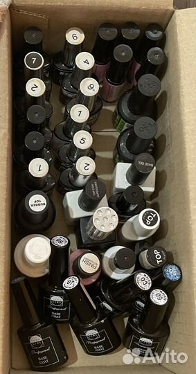 Продам материалы для маникюра и педикюра