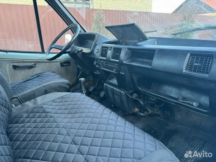 ГАЗ ГАЗель 3302 2.9 МТ, 2000, 195 328 км