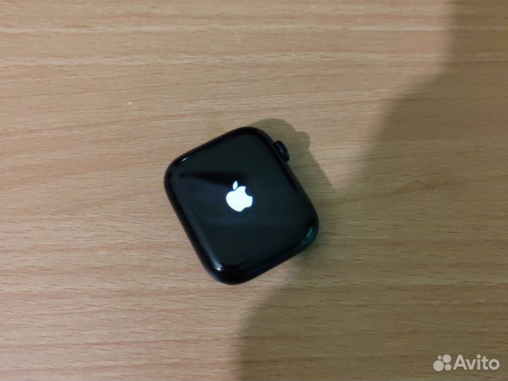 Часы apple watch 8 45 mm на запчасти