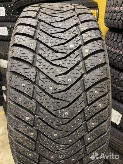 Yokohama IceGuard Stud IG65 265/50 R22 112T