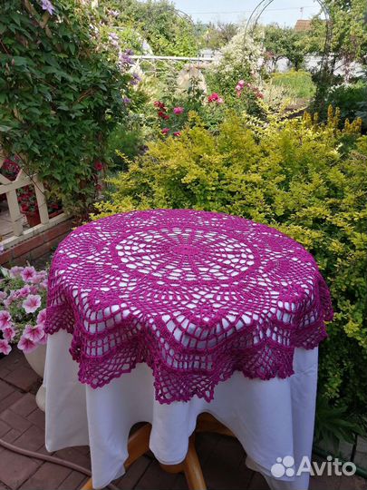 Салфетка вязаная 90 см