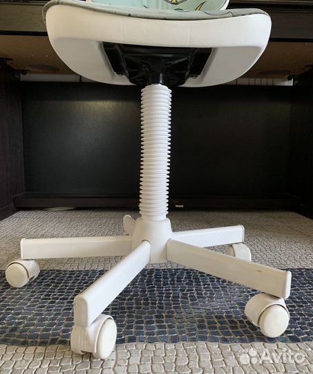 Компьютерное кресло