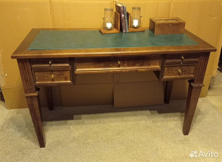 Стол письменный рабочий Bjorkkvist