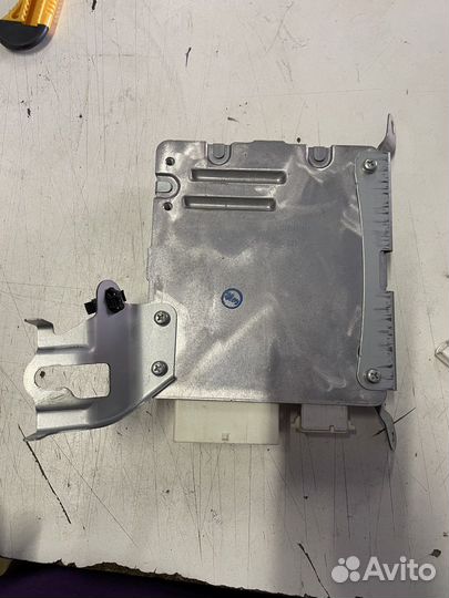 Блок управления электроусилителя руля Corolla E150