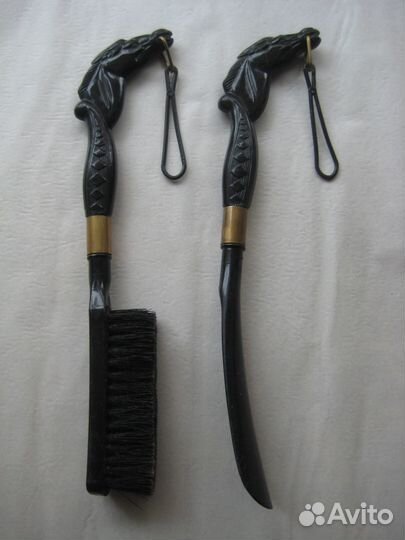 Кони. Щетка с ложечкой для обуви