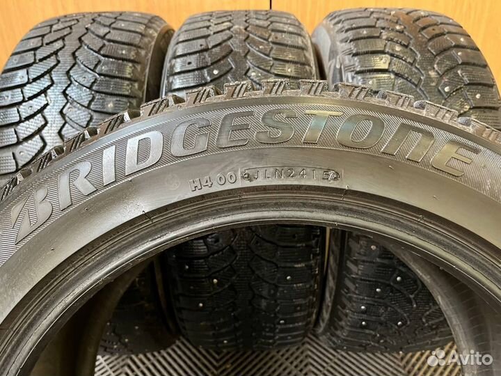 Bridgestone Blizzak Spike-01 225/55 R18 98T