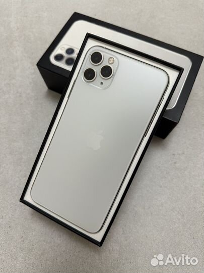 iPhone 11 Pro Max, 64 ГБ