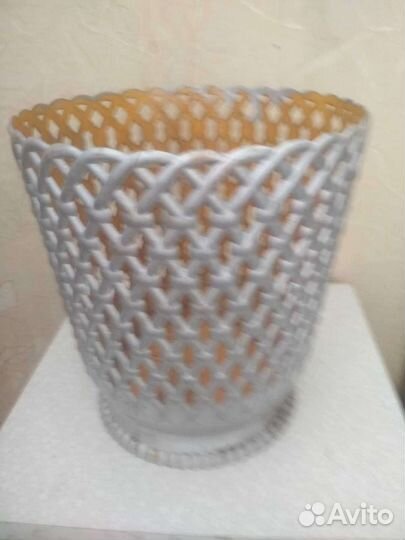 Кашпо для цветов