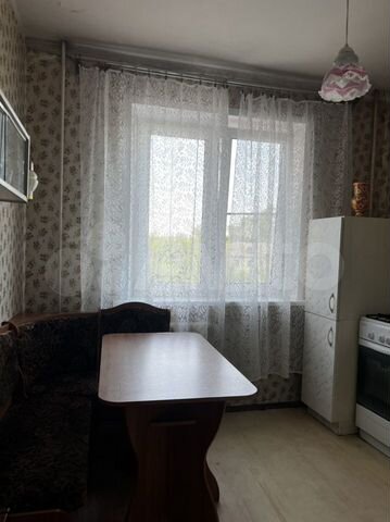 2-к. квартира, 55 м², 4/9 эт.