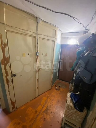 Комната 10,8 м² в 3-к., 4/5 эт.