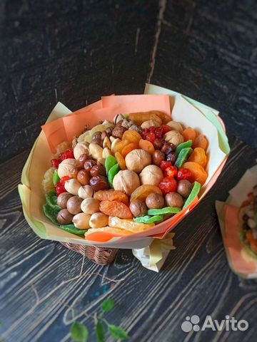 Съедобный Букет из сухофруктов и орехов