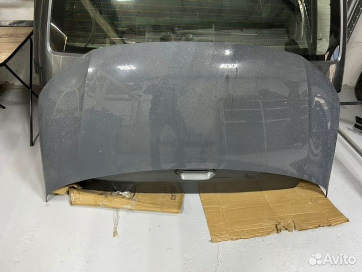 Капот Volkswagen Transporter