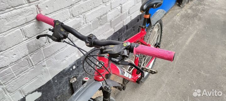 Велосипед Gt Avalanche 2.0