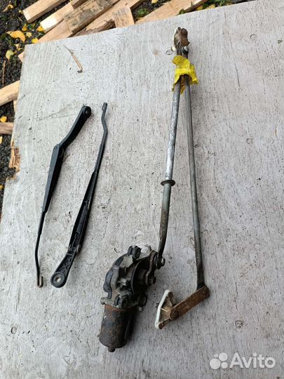 Трапеция дворников infiniti qx4 pathfinder