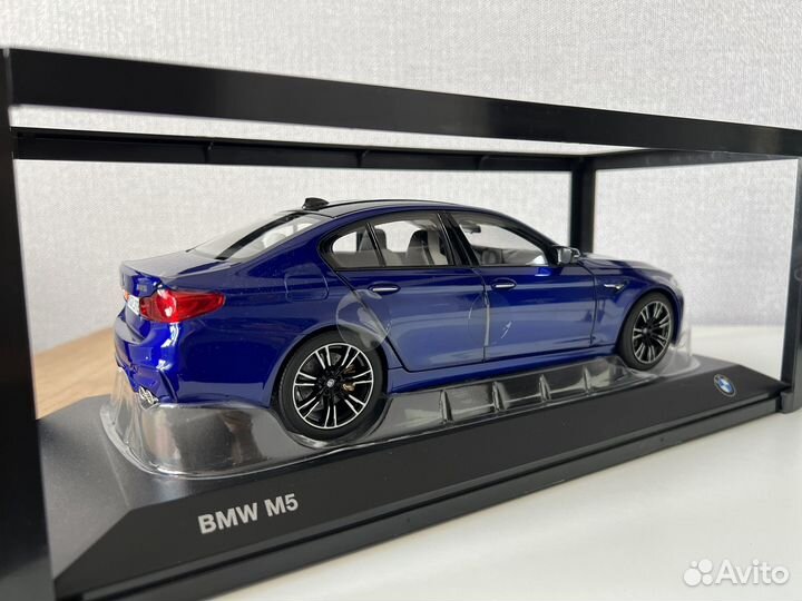 Bmw m5 f90 синяя моделька