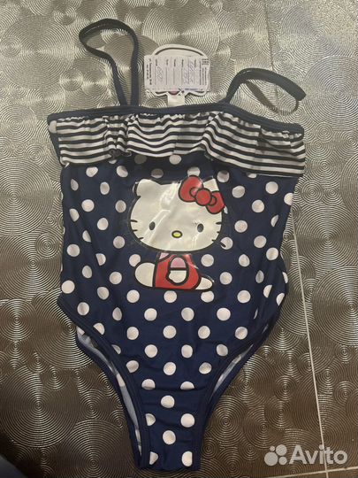 Купальники детские новые