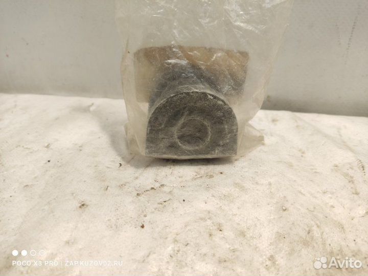 Втулка стабилизатора Subaru Forester