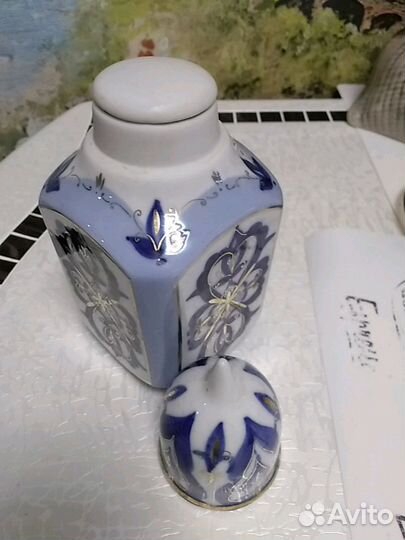 Штофф фарфор