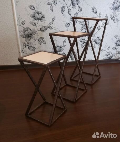 Подставка для цветов напольная