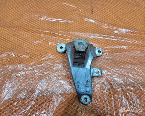 Кронштейн Audi A6 C7 4G cgwb 2012