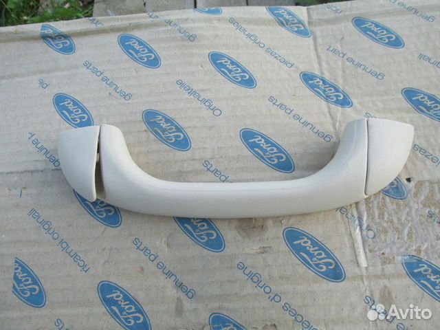 Ford ranger 2006 - 2012 Ручка потолочная поручень