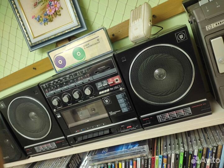 Кассетный магнитофон