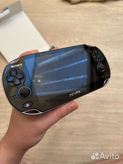 Sony PS Vita PCH-1008