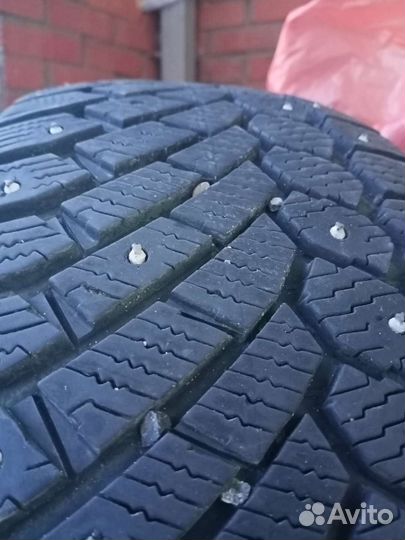 Gislaved Nord Frost 200 SUV 225/65 R17