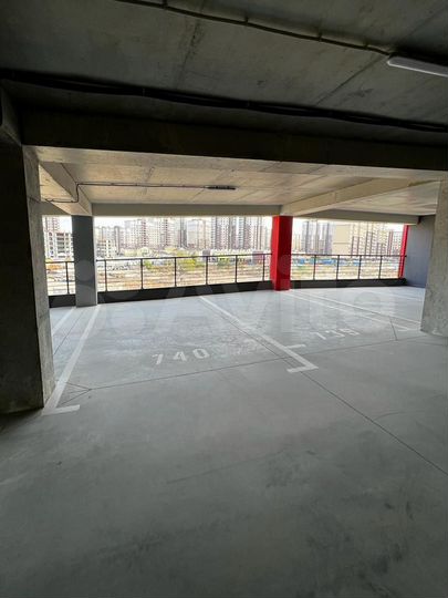 Машиноместо, 18 м²