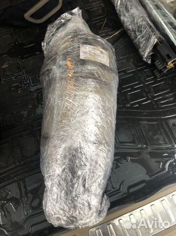 Пневмобаллон правый передний для ML GL GLS w166 x1