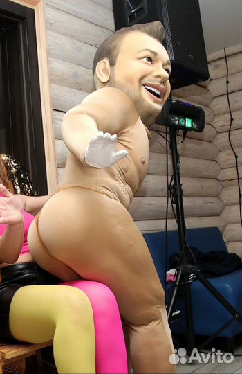 Ростовая кукла, шоу звезд, праздник, ведущий