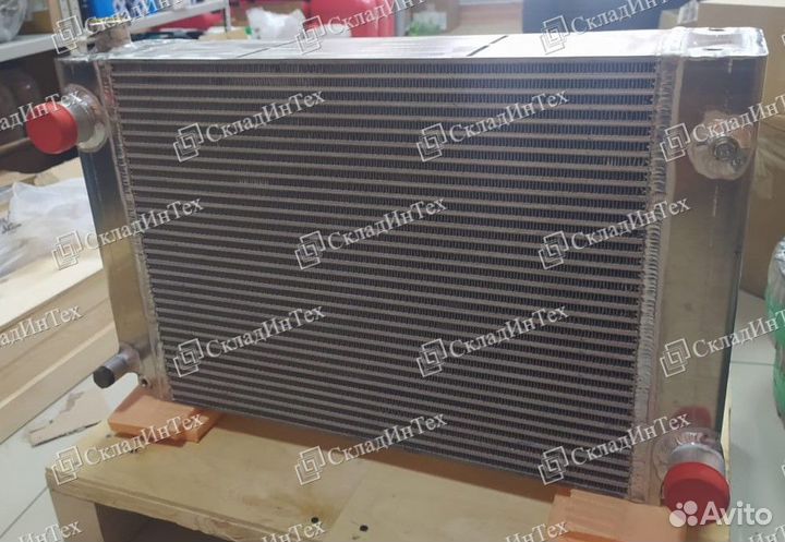 Радиатор Hyster 4038256 (H5.0FT)