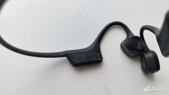 Спортивные Bluetooth-наушники AfterShokz Trekz Air