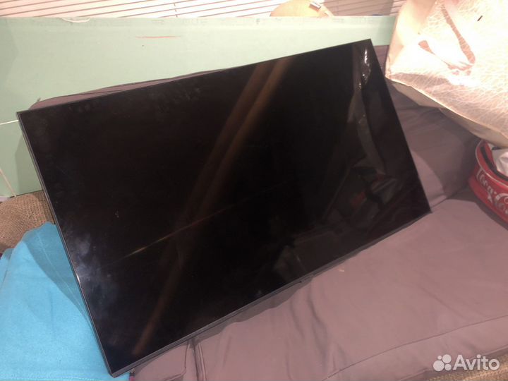 Samsung ue50au7170u